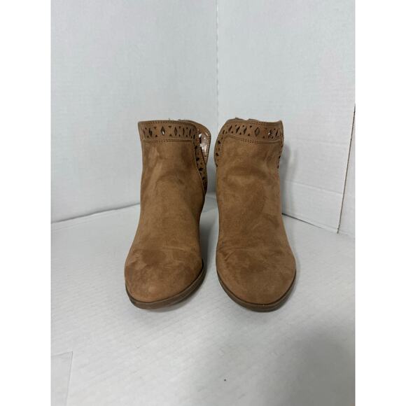 Indigo Rd. Women's Ankle Booties tan / brown with heel size 6.5 - Picture 2 of 14